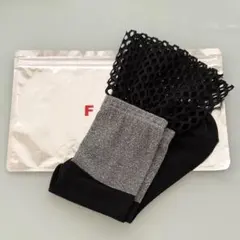 【匿名発送】FAKUI ソックス ブラック×シルバー×ブラックのサムネイル