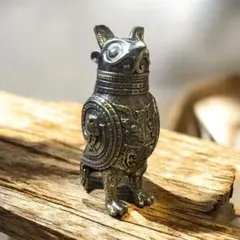 【金属工芸】置物 フクロウ 精密彫刻 高品質 インテリア 風水 彫刻 縁起物