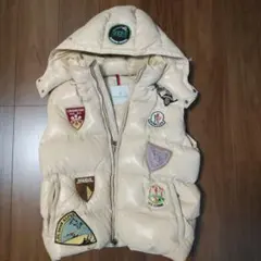MONCLER ベージュ キルティングダウンベスト 2026年最新】MONCLER カラー：ベージュ系 メンズ ダウンベスト