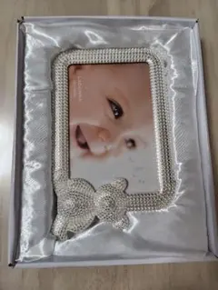 【新品】くま付きキラキラフォトフレーム ベビー 出産祝い L判 写真立て