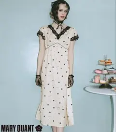 PEACH JOHN MARY QUANT コラボデイジーサテンワンピースのサムネイル