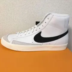 NIKE BLAZER MID 77 VNTG 27cm BQ6806-100