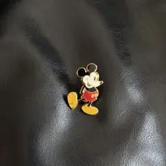 ミッキーマウス　ピンバッジ