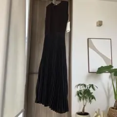 ミラオーウェンニットプリーツワンピース新品ブラックノースリーブロング