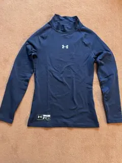 少年野球　アンダーシャツ　アンダーアーマー　YLG