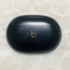 Beats Studio Buds + ブラック 充電ケース　①のサムネイル