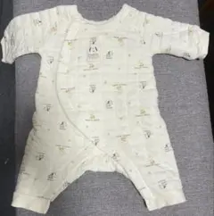 スヌーピーロンパース クリーム色