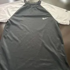 Nike Dri-FIT グレー/ブラック Tシャツ