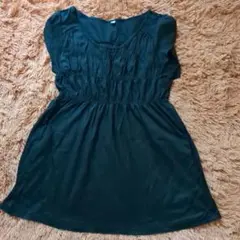 UNIQLO　フレンチスリーブ ギャザーチュニック　Sサイズ