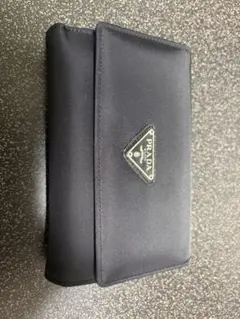 【専用ページ】未使用　PRADA シルバー三角ロゴ　長財布　ブラック　ナイロン 専用ページ】未使用 PRADA シルバー三角ロゴ 長財布 ブラック ナイロン
