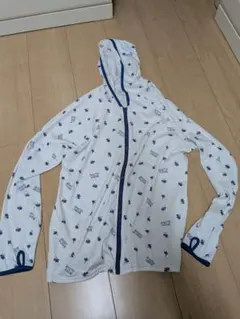 水着 ラッシュガード