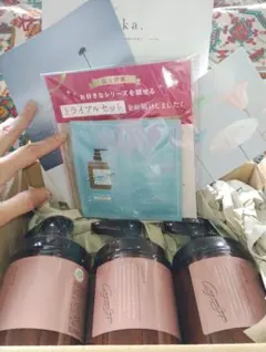 【お値下げ！】hugkumi+ ココネクリームシャンプーセットのサムネイル