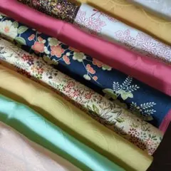 【未使用保管古布】正絹和裂花柄布地セット 端切れ　10枚(大中小）
