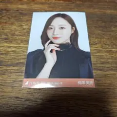 노기자카46 생사진 우메자와 미나미 발라 모티프 요리