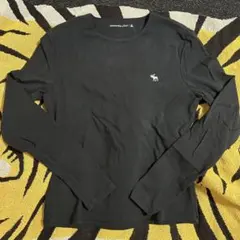 Abercrombie & Fitch ブラック 長袖Tシャツ
