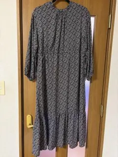 Item thumbnail for item 27aac304-f7fb-4ada-85b2-57b69c77a5f8