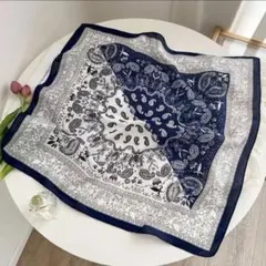 【新品未使用】大判スカーフ 70cm ペイズリー柄 ネイビー×ホワイト シルク風