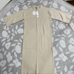 【新品】TORRAZZO DONNA ニットワンピース M アイボリー