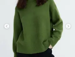 オリーブグリーン タートルネック セーター