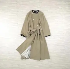 未使用級 アンタイトル2022 MANTECO カラーレスコート　ベージュ　M