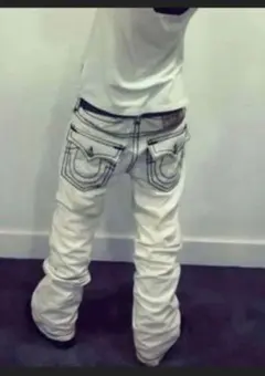 TRUE RELIGION トゥルーレリジョン ホワイト 32 straight - メルカリ