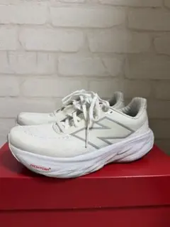 New Balance X 1080 v14 ホワイト 25cm