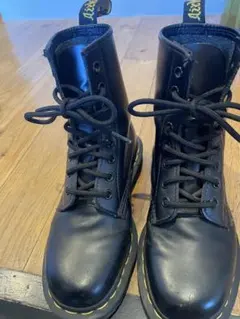 Dr. Martens ブラック ワークブーツ　8ホール　UK3