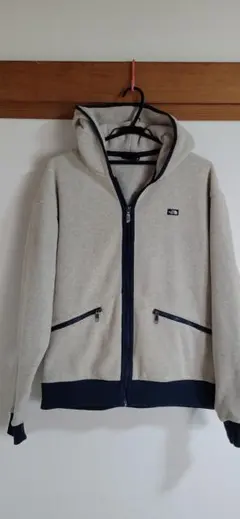 THE NORTH FACE フリースパーカー ベージュ×ネイビー