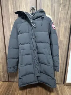 CANADA GOOSE ダウンジャケット レディース