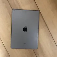 Apple iPad スペースグレー 本体 第9世代？