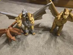 キングギドラ フィギュア 3頭