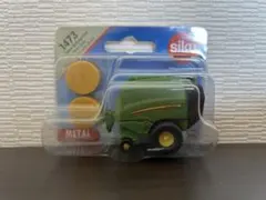 siku 1473 John Deere ベールプレス ミニカーのサムネイル
