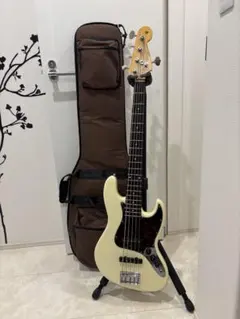 Item thumbnail for item 4309aca7-8300-4c38-ab45-c5459f15d9a0