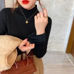 フリース裏地　トップス　ブラック　Lサイズ