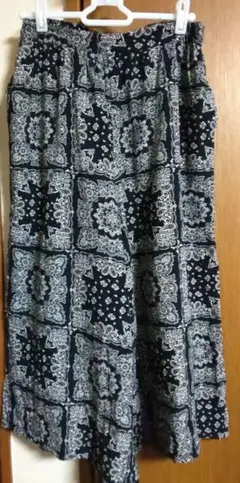 earth music &ecology♪バンダナ柄ガウチョパンツ♪USED