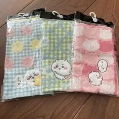 【新品】ちいかわ　ハンドタオル　タオルハンカチ
