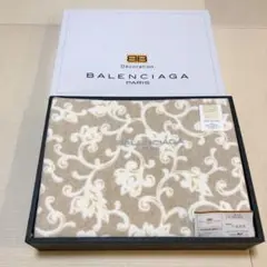 バレンシアガ　綿毛布