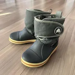 crocs 長靴 スノーブーツ　グレー