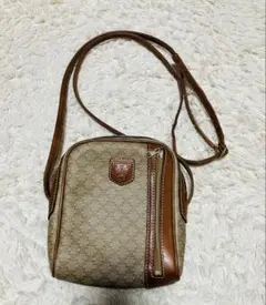 CELINE ショルダーバッグ 斜めがけ ホワイトマカダム柄 オールドセリーヌのサムネイル