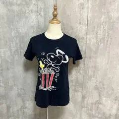 UNIQLO UT スヌーピー　ピーナッツ　コラボTシャツ　プリント　可愛い