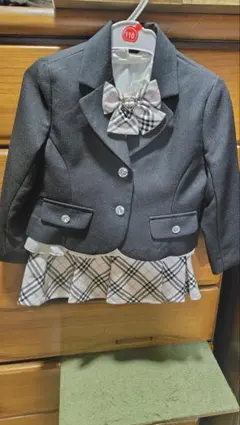 110サイズ 黒ジャケット チェック柄スカート ブラウス リボン セット