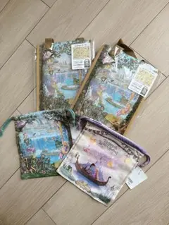 東京ディズニーシー レジャーシートと巾着のセット売り　ファンタジースプリングス