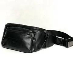 人気⭐︎COACH コーチ F75776 レザー ボディバッグ 黒 ロゴ型押し 人気︎COACH コーチ F75776 レザー ボディバッグ 黒 ロゴ型押し COACH
