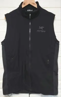 2026年最新】arc'teryx atom sl ベストの人気アイテム - メルカリ