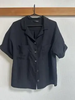 ヘザー　黒 半袖 ボタンシャツ 前面ポケット付き