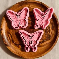 Item thumbnail for item 7f0371a6-cdcd-4141-bd4e-c64162509475