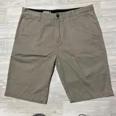VOLCOM ボルコム チノショーツ ウォークショーツ カーキ ベージュ 34のサムネイル