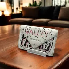 2025年最新】balenciaga バレンシアガ グラフィティの人気