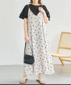 LAVEANGE 麻調合繊ドットキャミワンピース ベージュのサムネイル