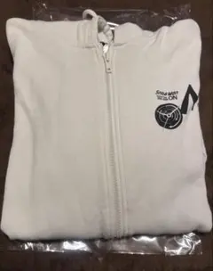 SnowMan ON いつものサイズ(L) パーカー